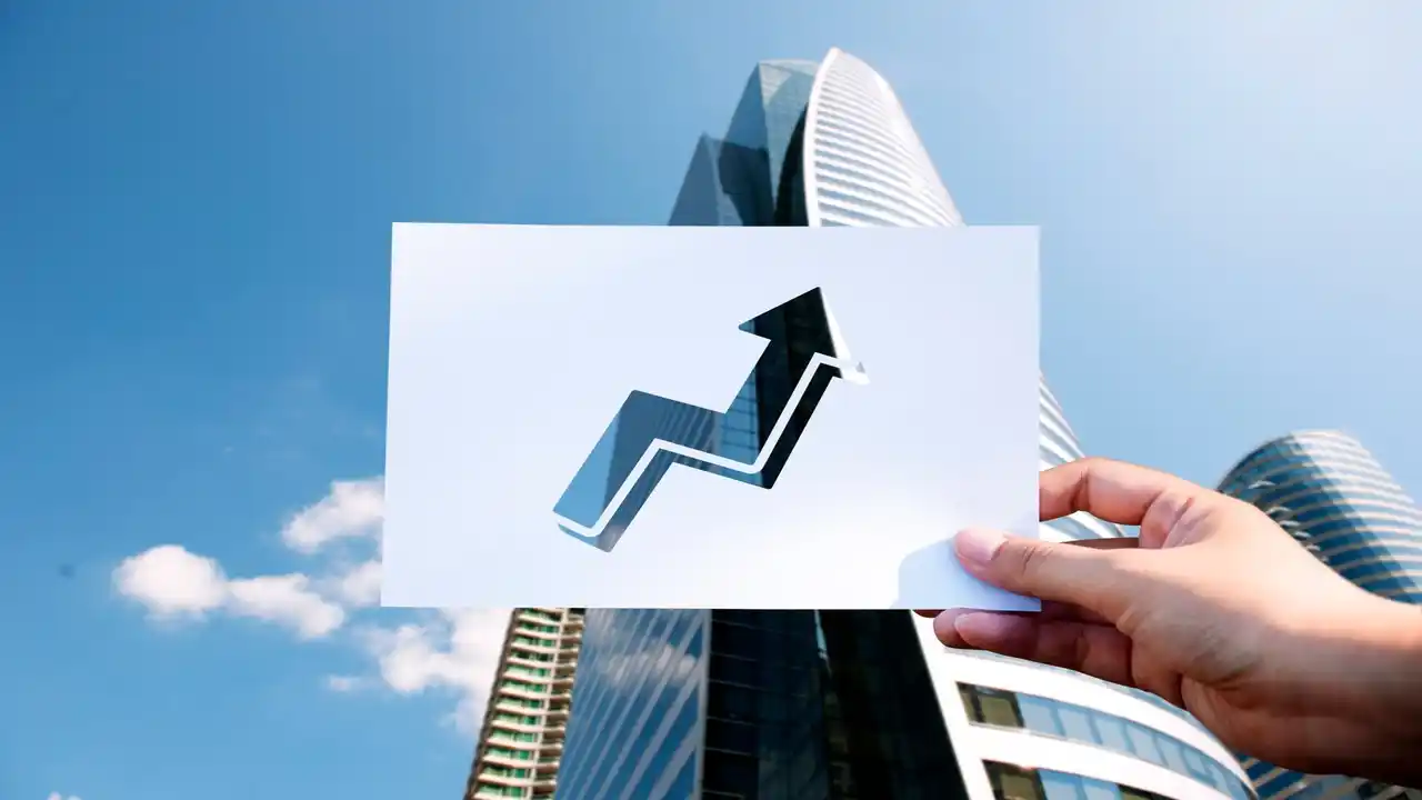 Top Features of International Finance-FAQ-What are International Finance Features-Frequently Asked Questions